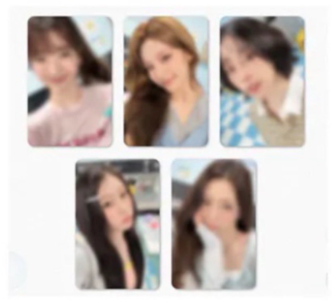 ITZY 2027 Season's Greetings + Photocard Set POB