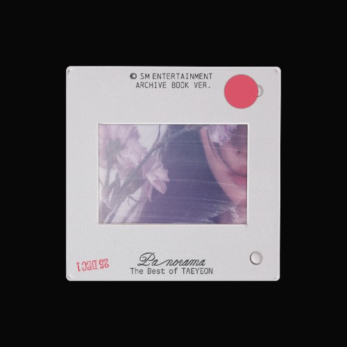 TAEYEON [Panorama : The Best of TAEYEON] (ARCHIVE BOOK Ver.)