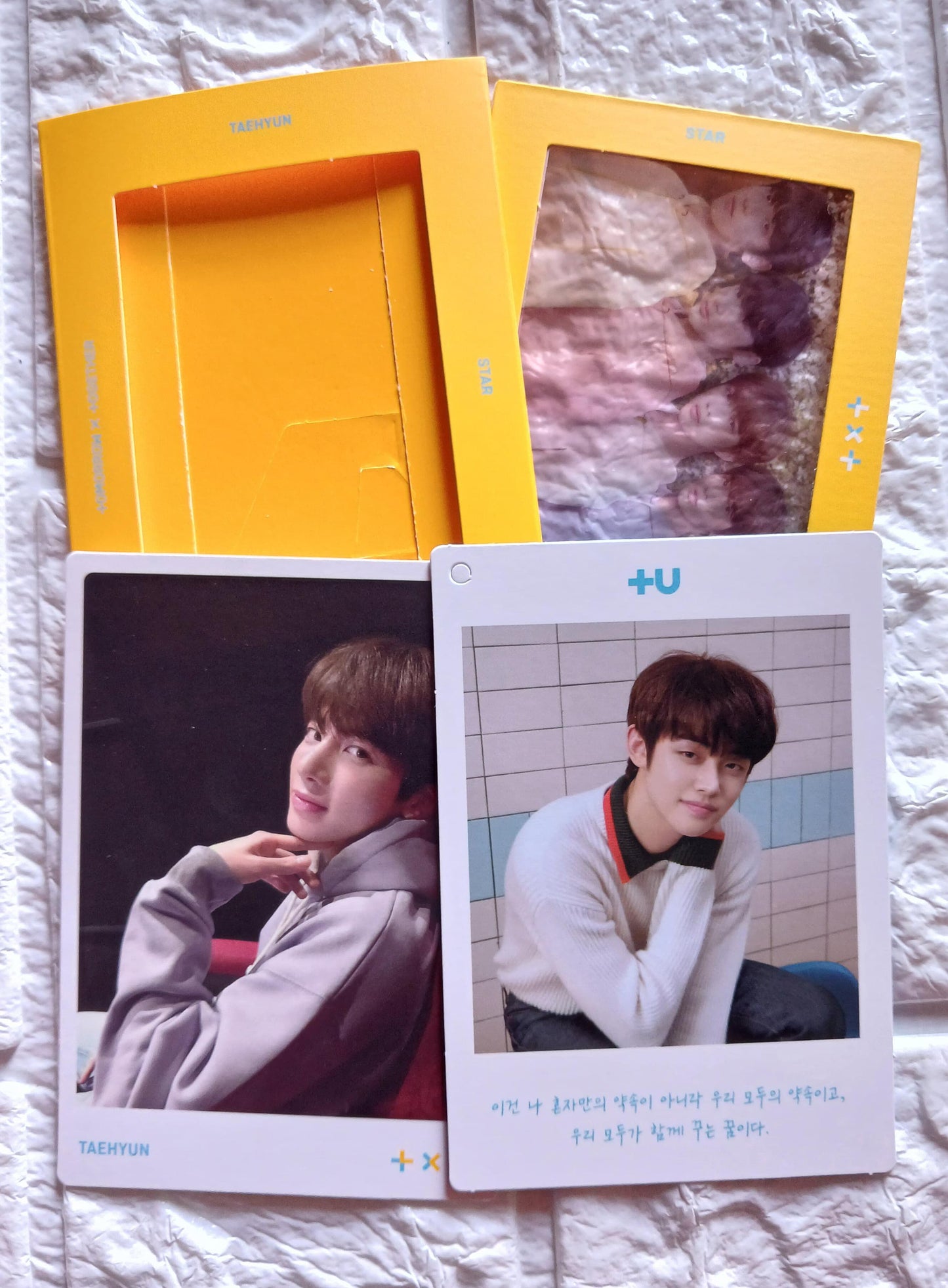 TXT- THE DREAM CHAPTER : STAR PHOTOCARDS (YEONJUN & TAEHYUN  SET)